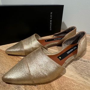 Matt Bernson Gold Perini D’Orsay Flats